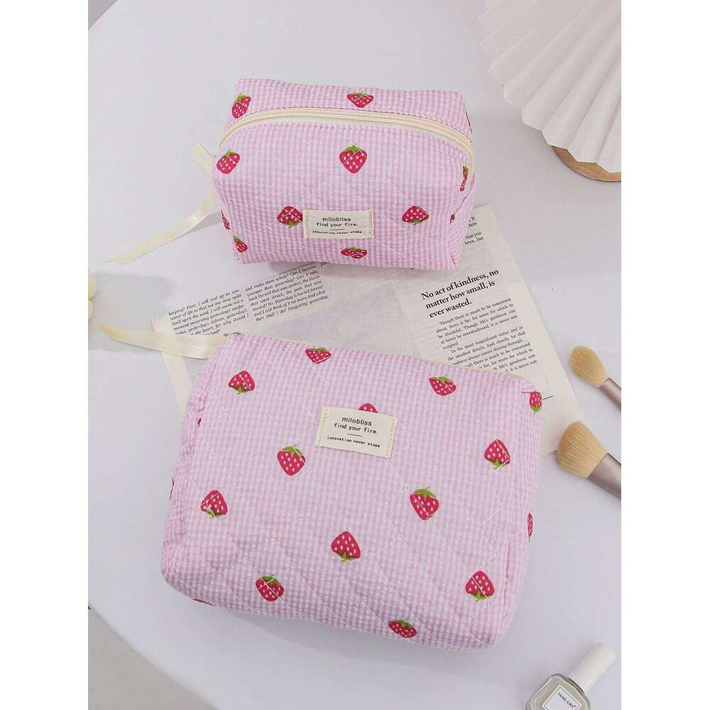 1pc/set Strawberry Quilted Travel Toiletry Portable Makeup Bag, Lightweight Storage Bag Y260206