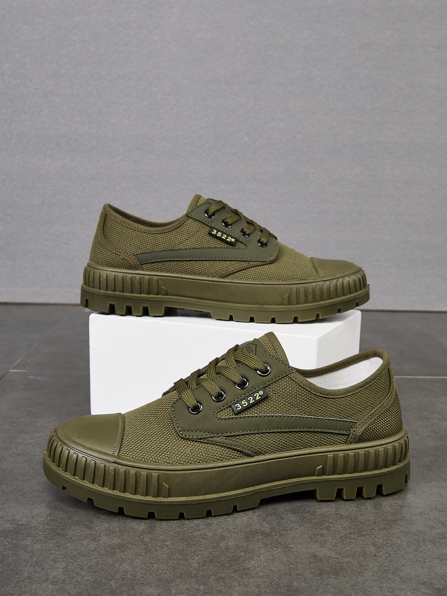 3522 Genuine Men's Safety Shoes with Solid Tire Soles, Wear-Resistant, Non-Slip, Breathable, Dirt-Resistant, Suitable for Construction Work