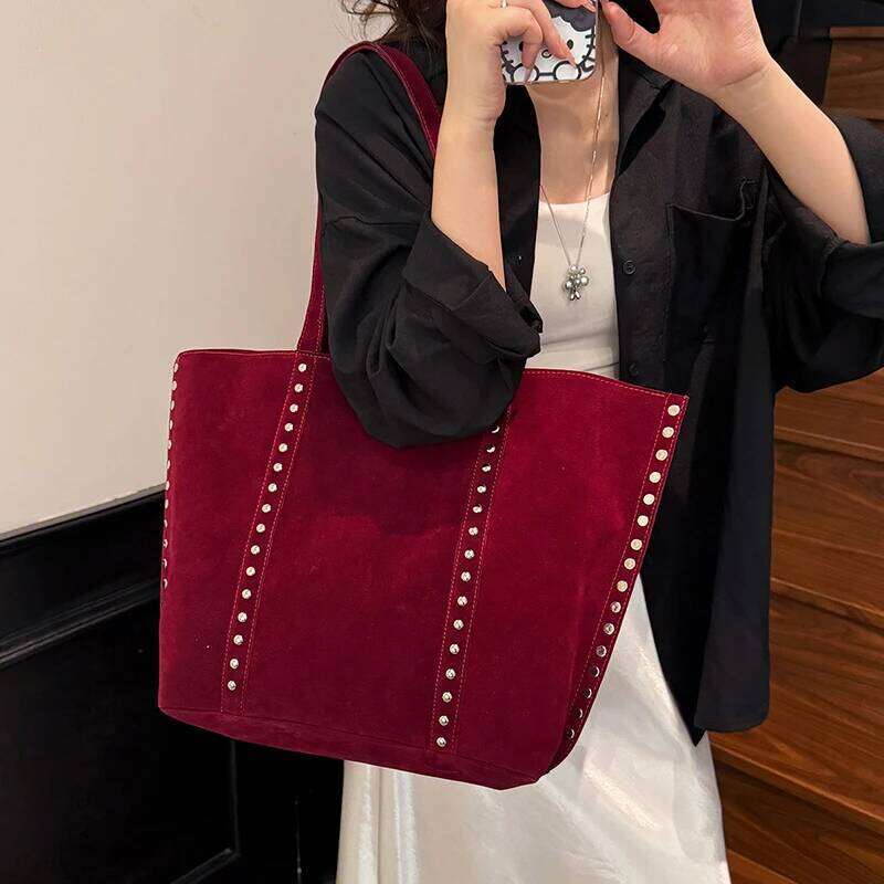 Women Leather Classic Luxury Designer Fashion Shoulder Tote Bag Elegant Crossbody Handbag For Everyday Urban Styling Y260205