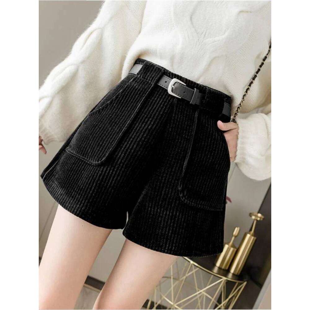 SMTHMA Retro Design Corduroy Straight Leg Casual Pants For Women Autumn Winter 2025 New Loose Slim Chic Shorts XJ260206