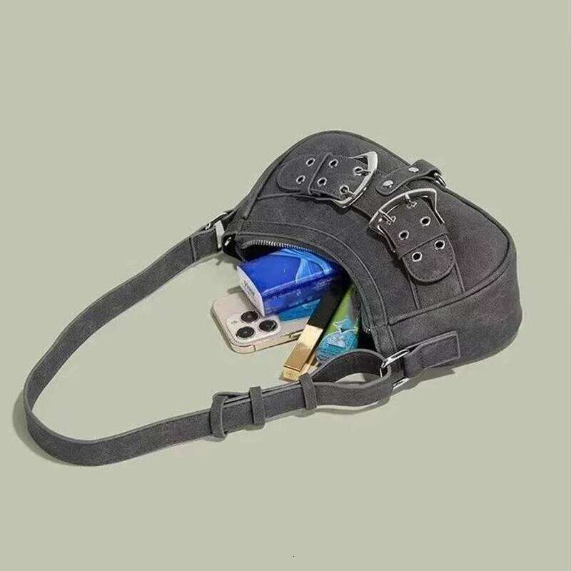 Sweet and Cool Spicy Girl Fashion Niche Underarm High-end Feeling for Women 2024 New Casual Versatile Shoulder Bag Y260205