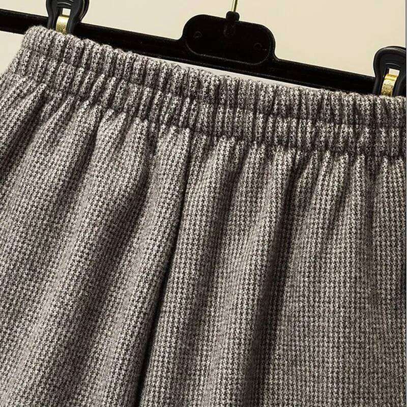 High waisted Shorts For women 2025 Autumn Winter New Fashion Temperament Slim Wide leg Loose Woolen Boots Pants XJ260206