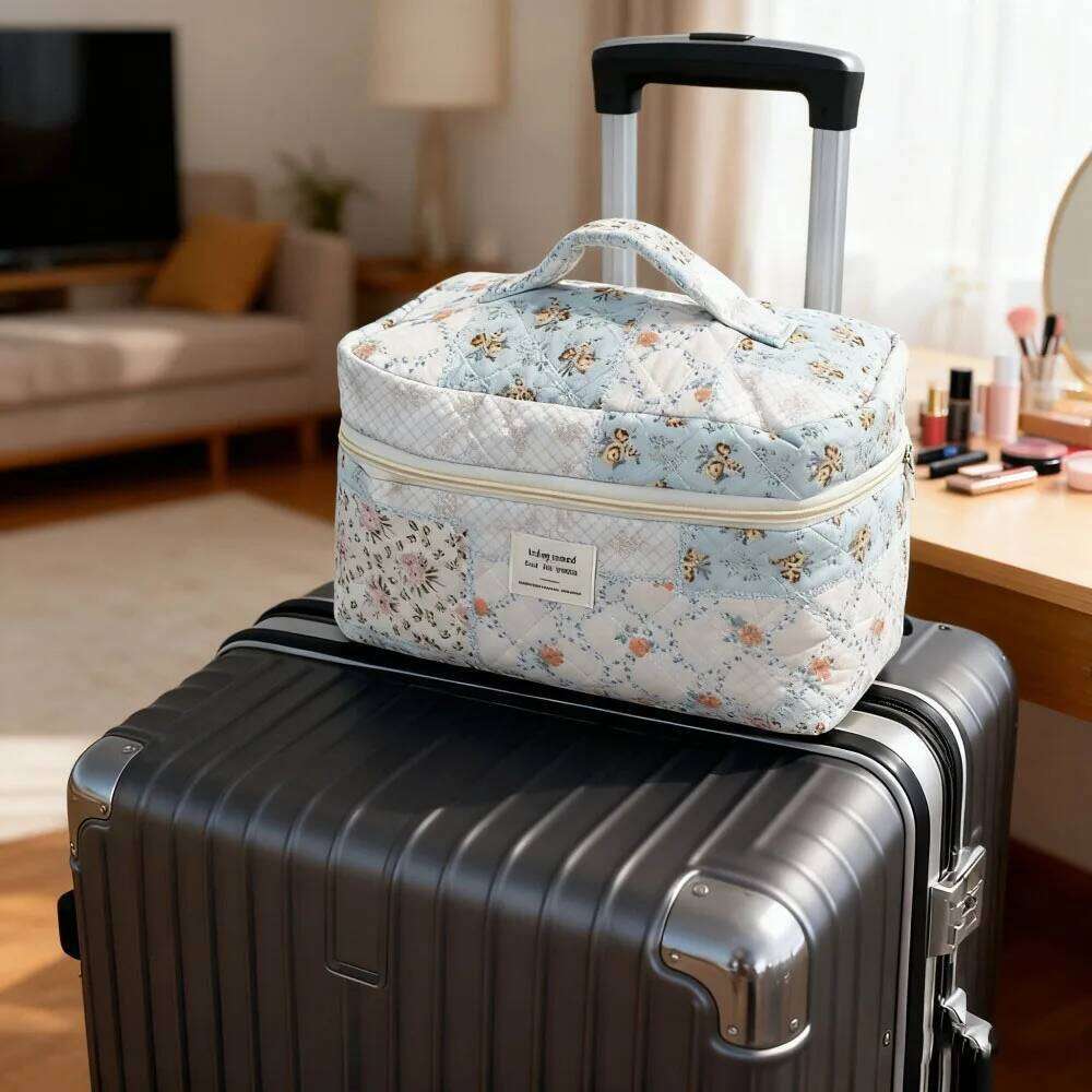 Makeup and Cosmetics Organizer Original Designer Bag Women's Necessaire Lady Bags Travel Cosmetic Large Capacity Pouch Y260206