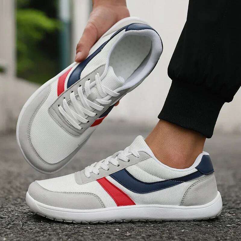 2025 New Men's Wide Toe Sneakers Simple Breathable Hiking Minimalist Lace Up Fashionable Comfortable Barefoot Shoes