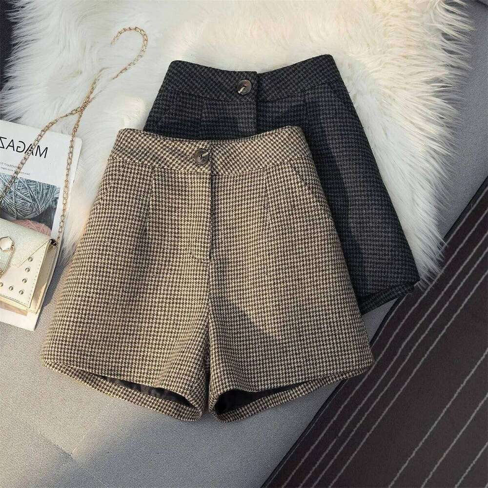 High Waist A- Line Wide Leg Plaid Woolen Short Pants Women's Autumn Winter New Style Slimming Bootcut Trousers Casual Harajuku.. XJ260206