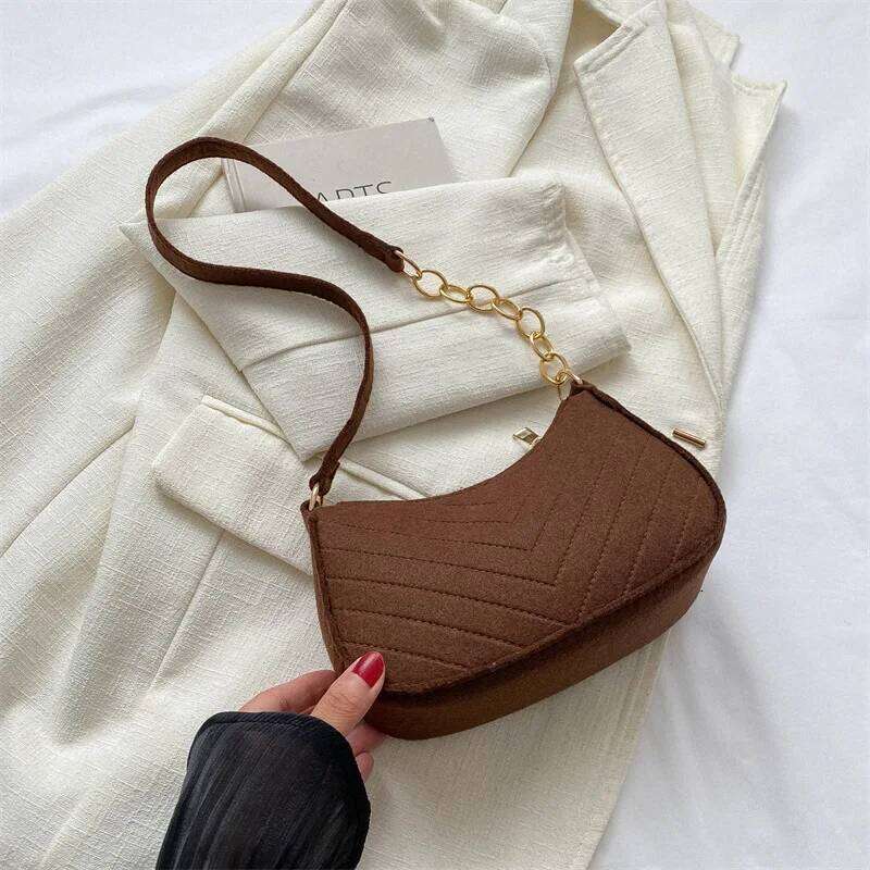 Mini Shoulder Bags for Women Fashion Felt Women's Bag Design Advanced Underarm Handbags Beautiful Purses Crescent SaddleBag 2024 Y260205
