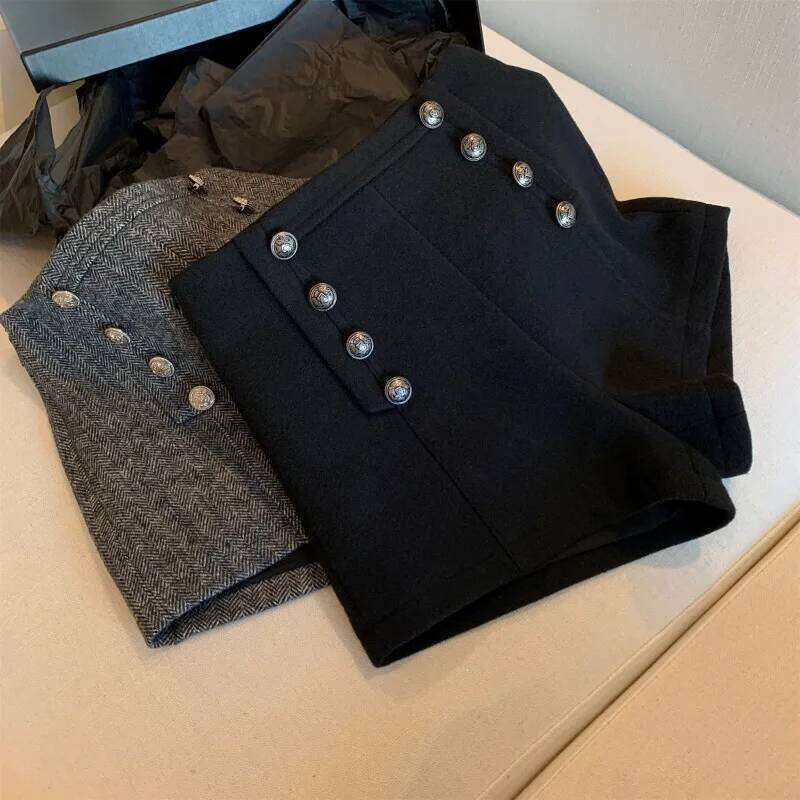 Women Clothing Korean Fashion Vintage High Waist Woolen Short Pants Autumn Winter Elegant Chic with Button Solid Slim Hot Shorts H260206