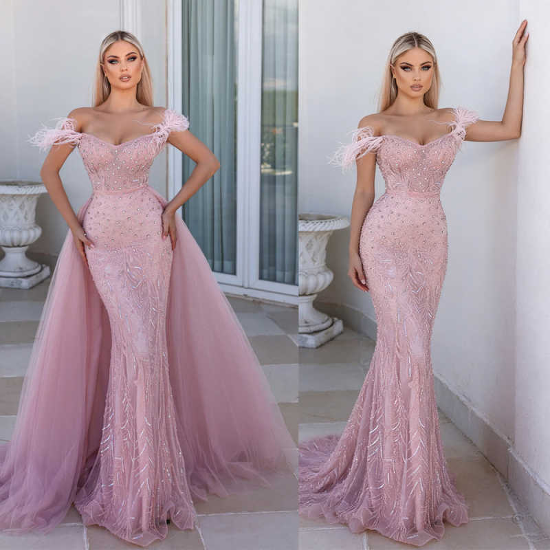 Customized Evening Dresses Elegant Beads Sequins Sleeveless Mermaid Strapless Prom Gowns Party Dress Sweep Train