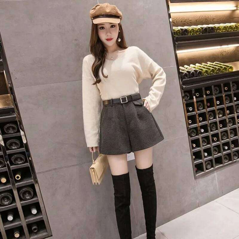 Wide Leg Woolen Shorts Women Winter Thicken Warm Comfortable Vintage Classic Office Lady High Waist All-match Harajuku British H260206