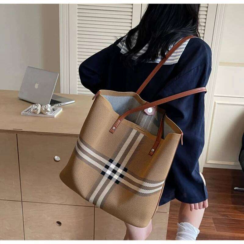 High-End Ladies Hand Bags Crafted From Arrow-Patterned Leather Boasting Trendy Commuter Design And Famous Long-Lasting Style Y260205