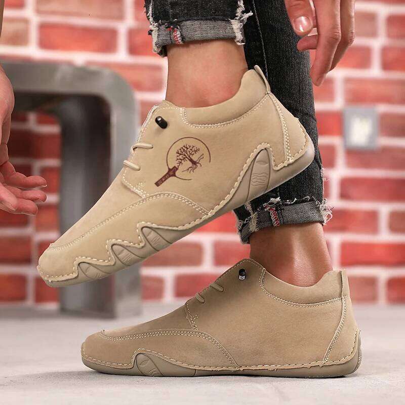 Men's Flat Season New Plus Size Casual Shoe Fashion Low-top Soft Sole Loafers Breathable Moccasins Men Sneakers