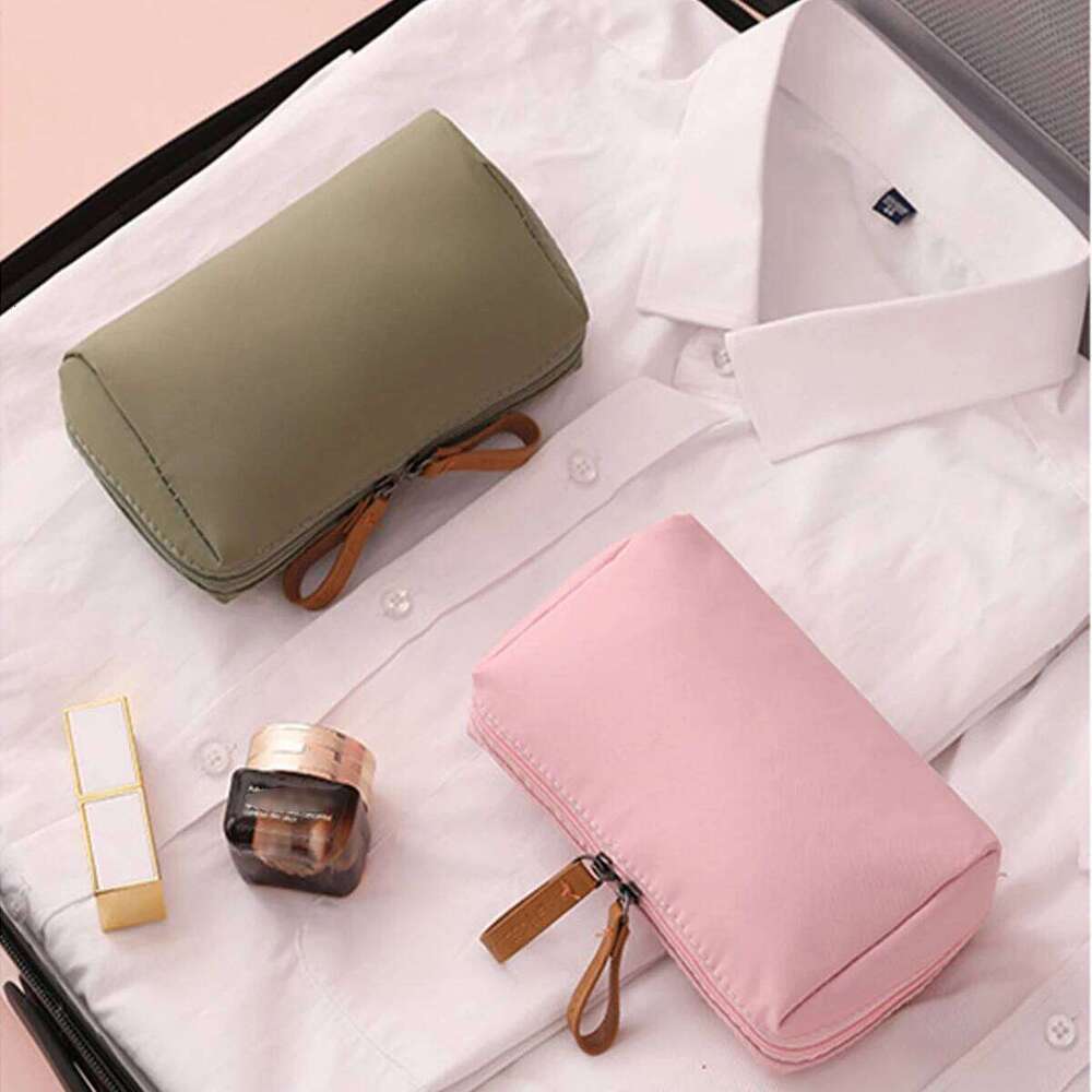 Mini Clutch Cosmetic Bag Portable Travel Makeup Storage Pouch Y260206