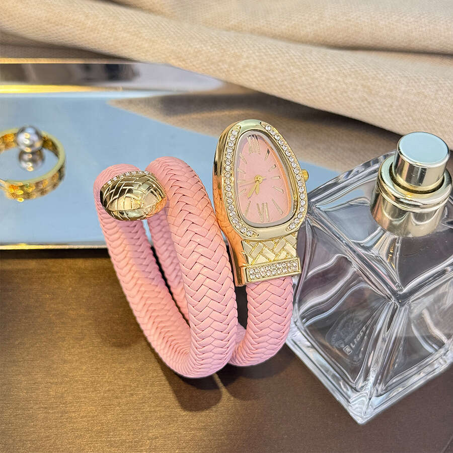 Foreign Trade Snake-Shaped Women's Creative Versatile Quartz Personalized Bracelet Watch