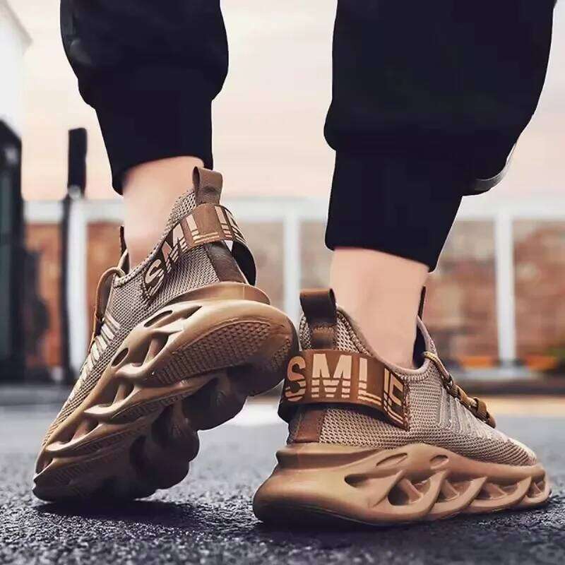 Modern Fashionable Men's Running Breathable Mesh Soft Flexible Sole Striped Walking Outdoor Fitness Training Shoes