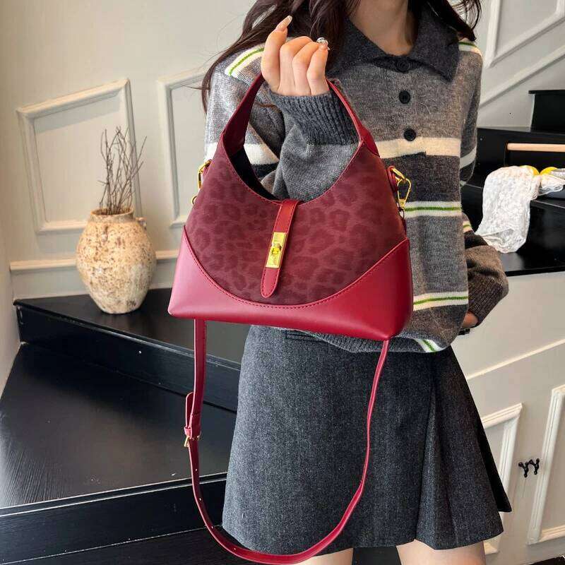 Women High End Luxury Elegant Leather Shoulder Bag Classic Fashion Tote Handbag Daily Crossbody Wear Y260205
