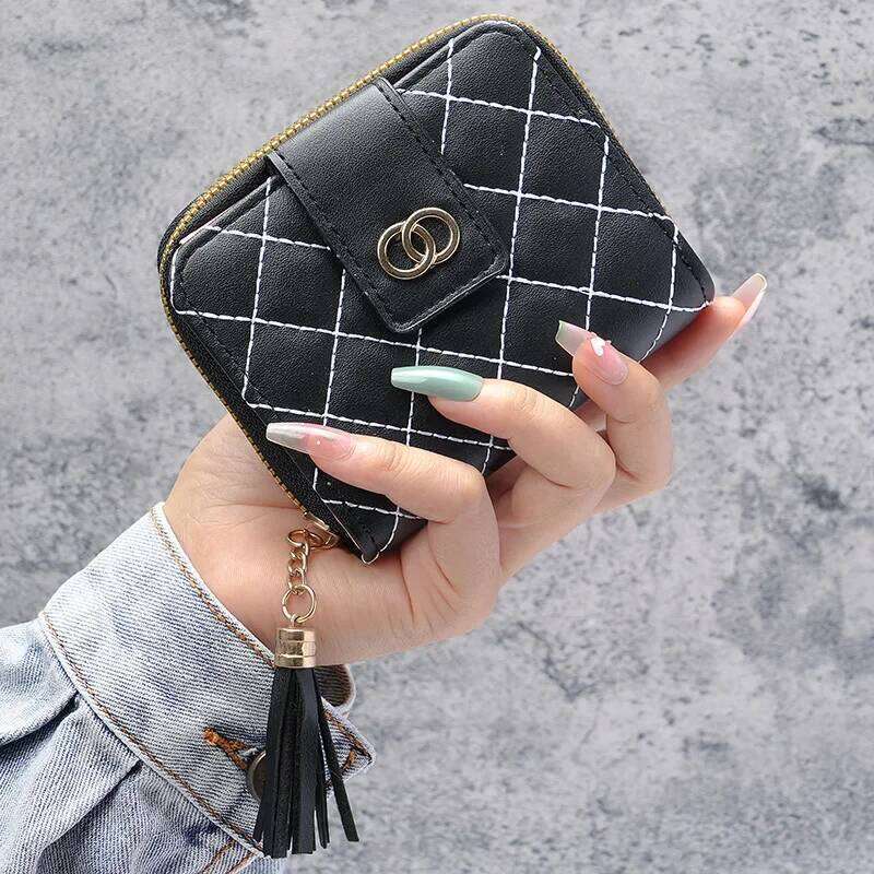 New Women's Short Wallet, Premium Minimalist Large Capacity Purse with Tassel Y260206