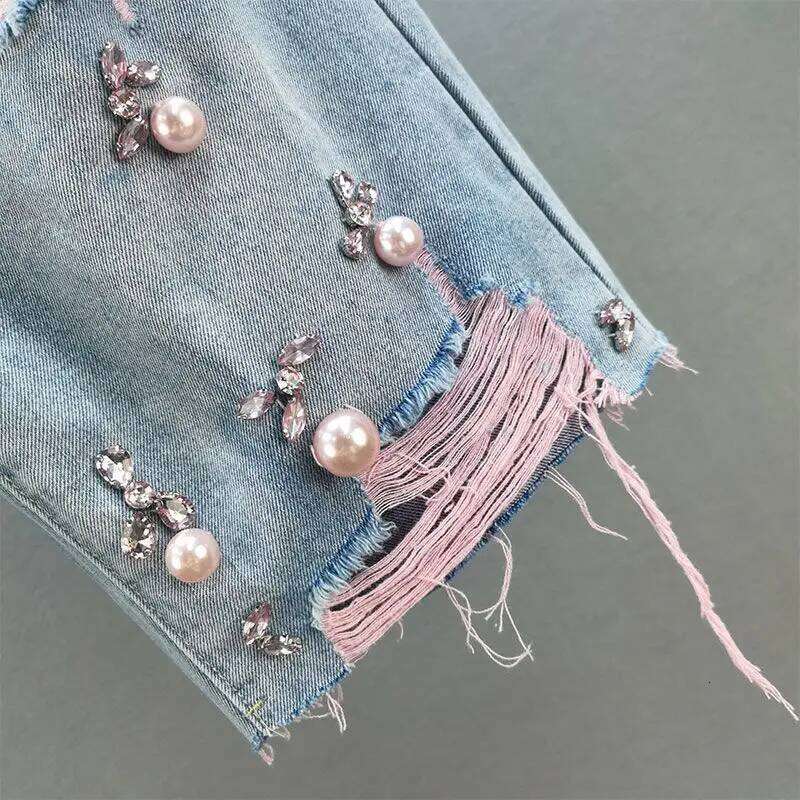 Green Hole Women Summer Pearl Decoration Raw Edge Short Jeans Chic High Waist Loose Straight Denim Shorts XJ260206