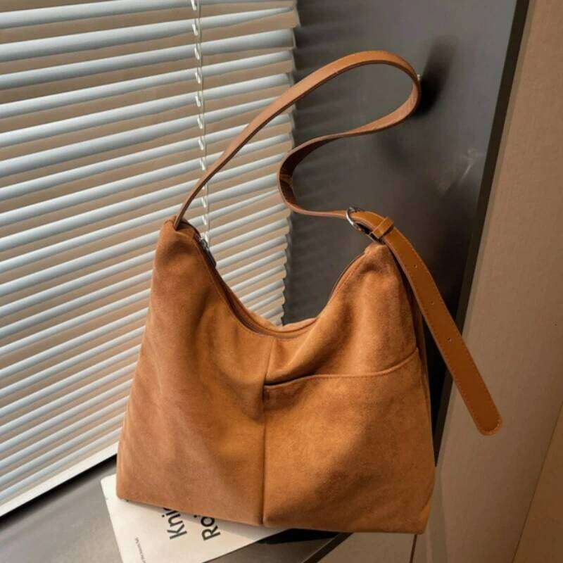New Versatile Crossbody Women Fashion Suede Large Capacity Shoulder Bag Korean Trendy Tote Textured Casual Storage Bags Y260205