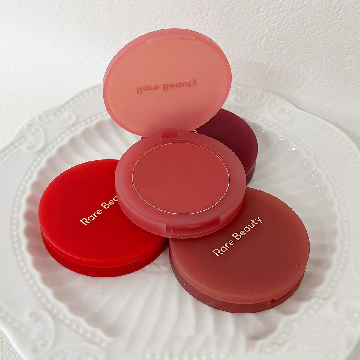 Rare Beauty Powder Blusher 2025 New Soft Pinch Air Cushion Fluffy Matte Mashed Potato Powder Blusher Cream 6.4g Matt Holds