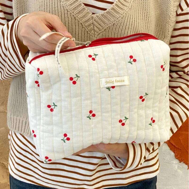 Quilted Cotton Ladies Travel Storage Retro Cherry Women's Cosmetic Bags Cute Design Girls Pencil Case Makeup Bag Handbags Y260206