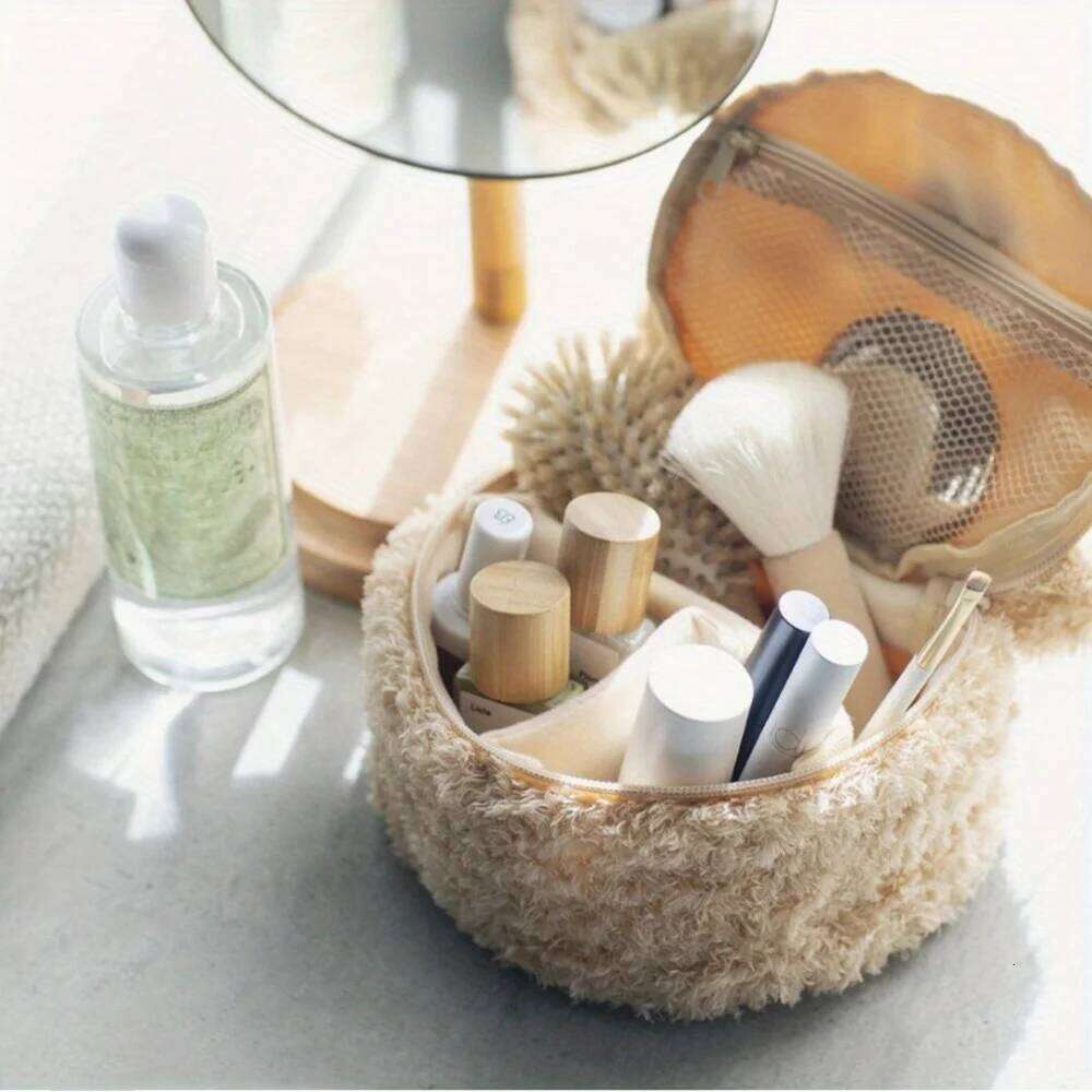 Teddy Bear Makeup Bag | Portable Manga Laundry Bag, Perfect Birthday Gift For Girls, Cute Storage & Toiletries Orga Y260206