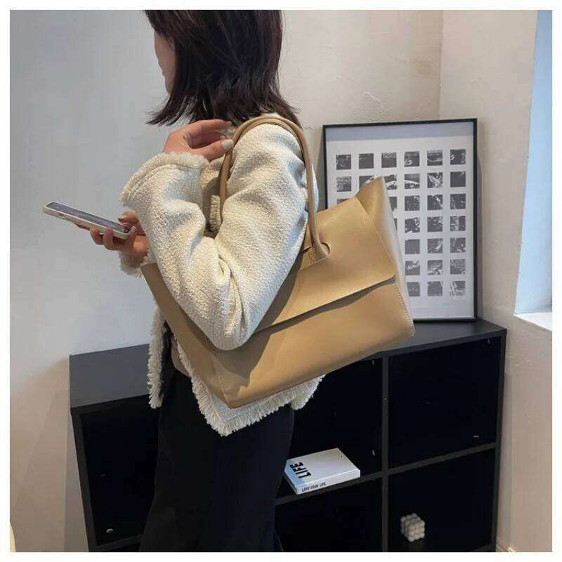 New Fashion Women's Handbags Retro Design Ladies Shoulder Underarm Luxury Soft PU Leather Top-Handle Women Hand Bags Y260205