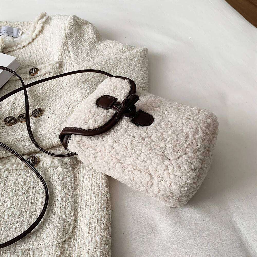 for Autumn and Winter Women's Small New Lightweight Mini Phone Bag, Single Shoulder Crossbody Plush Bag XJ260129