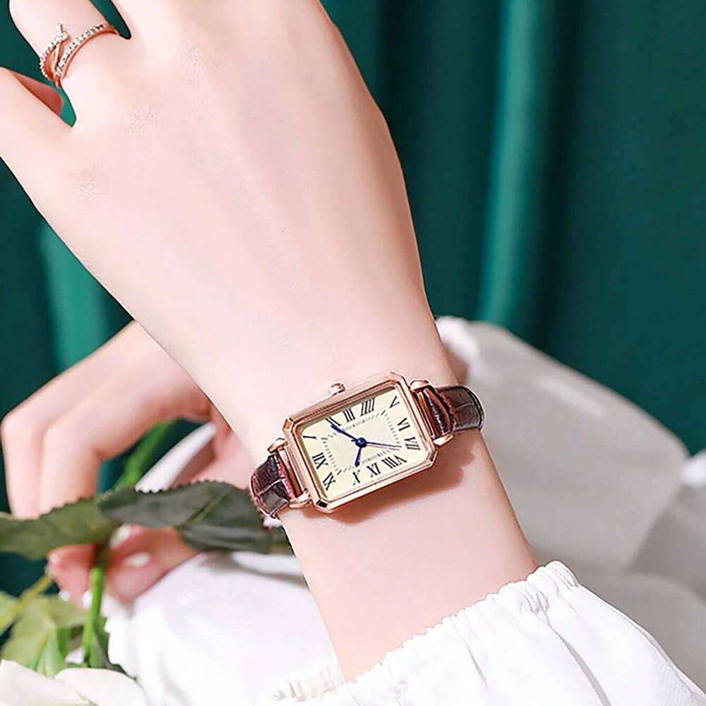 Retro Classic Casual Quartz Dial Leather Strap Band Rectangle Clock Fashionable Wrist Watches for Women Z260206