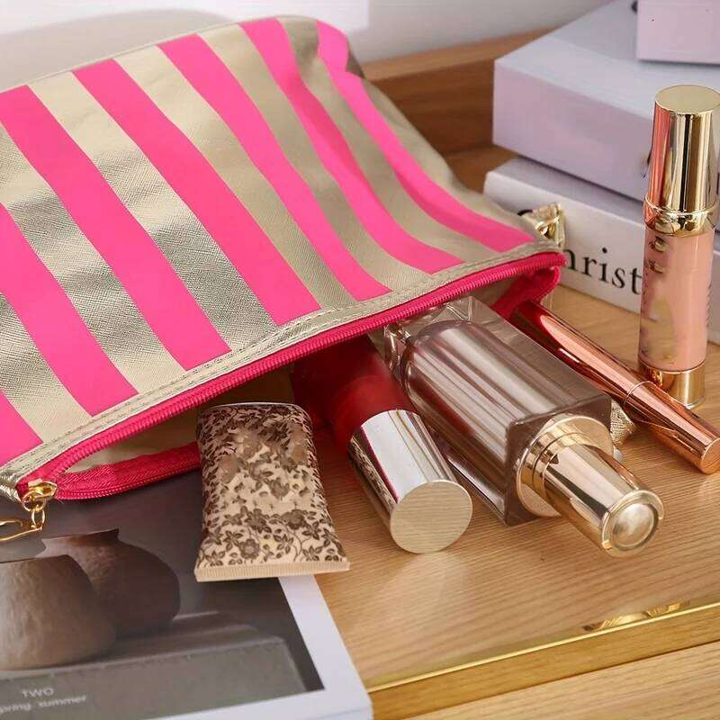 Large Capacity Makeup Bag with Golden Accents, Black Pink Gold Travel Toiletry Organizer for Brushes Lipsticks Y260206