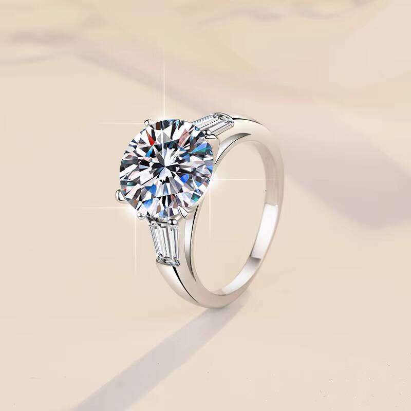 Fine Jewelry GRA Certified Premium 5Ct Three Stone Vvs1 Moissanite Platinum Plated Sterling Silver Trendy Ring For Women
