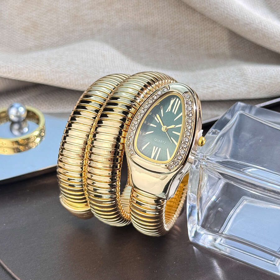 Foreign Trade Snake-Shaped Women's Creative Versatile Quartz Personalized Bracelet Watch