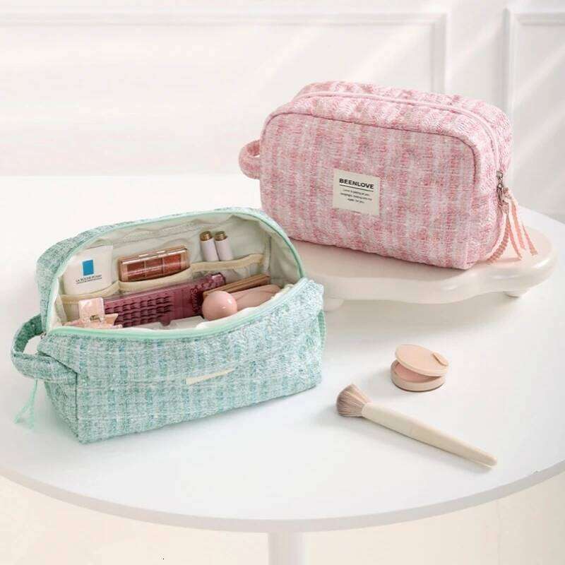 1pc Bra and underwear storage large capacity portable handheld makeup bag, very suitable for storing various small items Y260206