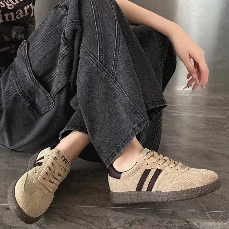 New Spring Foreign Trade Women's Retro German Training Soft Sole White Sneakers, Casual Sports Board Shoes, Trendy Forrest Gump Shoes