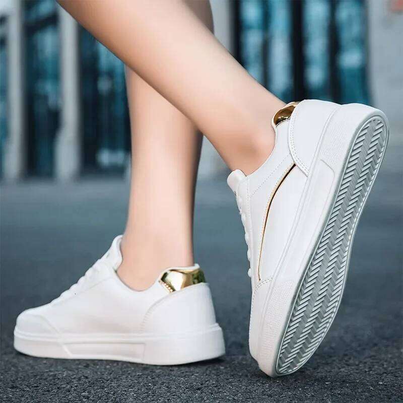 Fashion Woman White Pu Leathe Sport Women Flats Mesh Breathable Running Walking Shoes New Chunky Sneakers Zapatos De Mujer