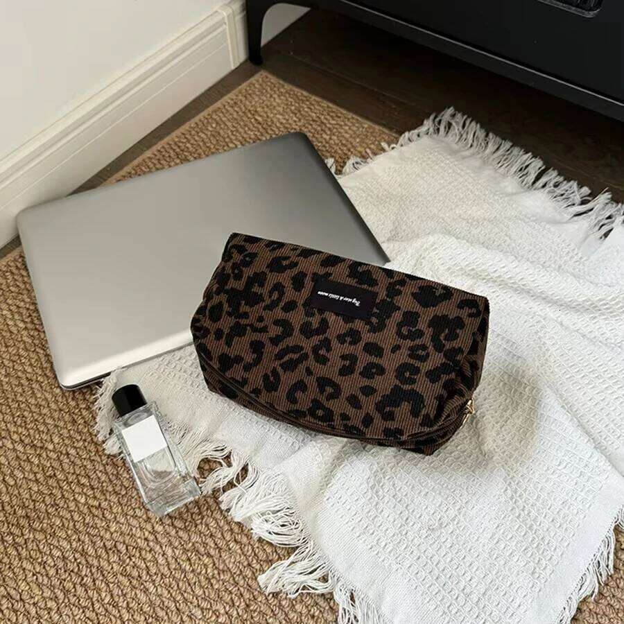 Girl Leopard Print Makeup Bag Large Capacity Cosmetic Organizer Toiletry Pouch Women Travel Portable Storage Y260206