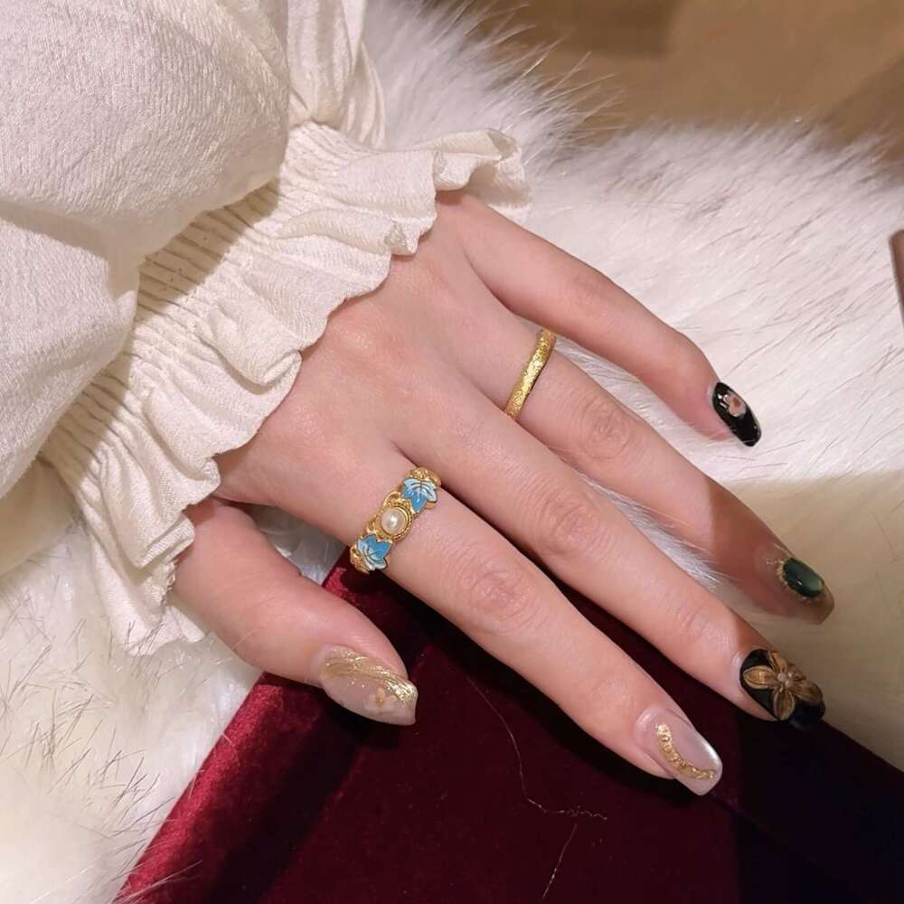 New Chinese-style vintage pearl enamel maple leaf ring, elegant sophisticated, retro and exquisite, versatile national-style ring