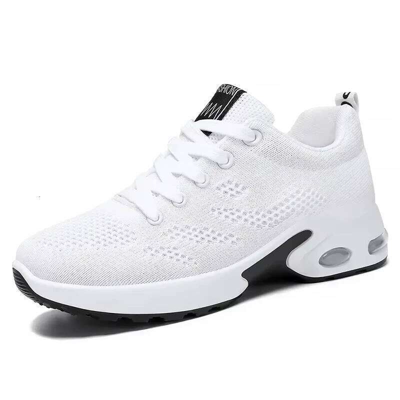 2025 New Summer Outdoor Lightweight Sneakers Soft Soled Breathable Women'S Free Shipping Shoes