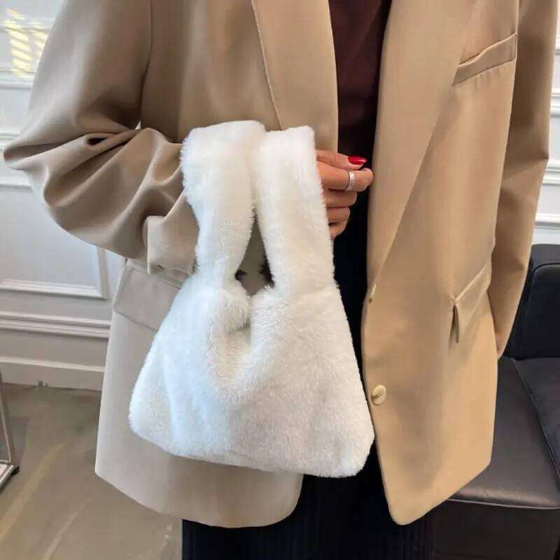 Imitation Mink Fur For Women Underarm Soft Plush Small Shoulder Bag Warm Fluffy Handbag Winter New XJ260129