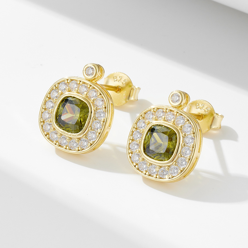 S925 Sterling Silver Vintage Palace Style Olive Green Zircon for Women Simple Geometric Oval Inlaid Diamond Earrings