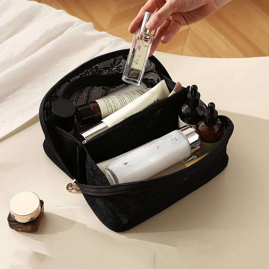 New Style Large Capacity Women's Lace Makeup Portable Outdoor Storage High Aesthetic Value Floral Pattern Cosmetic Bag Y260206