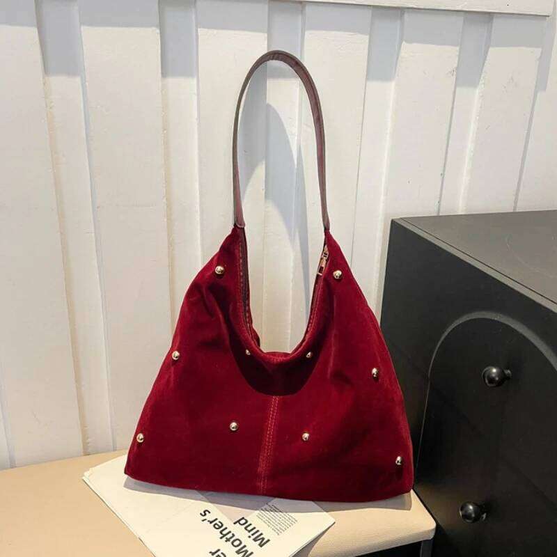 Simple Thread Design Women Faux Suede Shoulder Bags Rivet Large Capacity Ladies Handbags Commuter Female Underarm Tote Bag Y260205