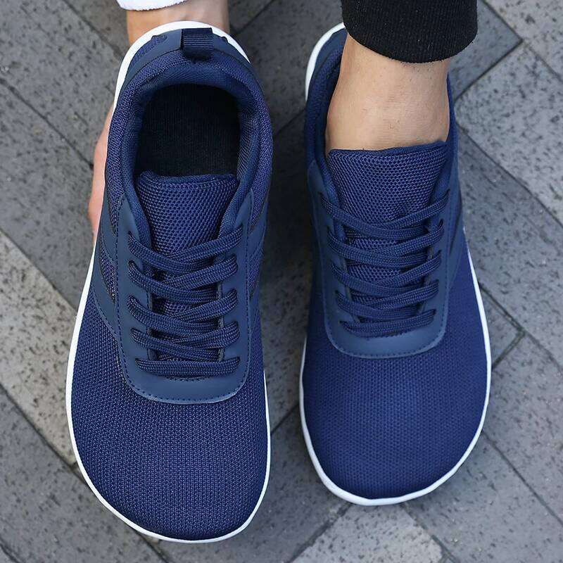2025 Toe Shoe Barefoot Casual Wide Sneakers Last Fashionable Canvas Board Breathable Mesh Men's Flat Shoes