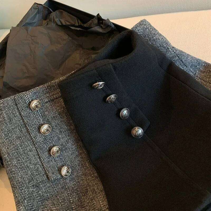 Women Clothing Korean Fashion Vintage High Waist Woolen Short Pants Autumn Winter Elegant Chic with Button Solid Slim Hot Shorts H260206