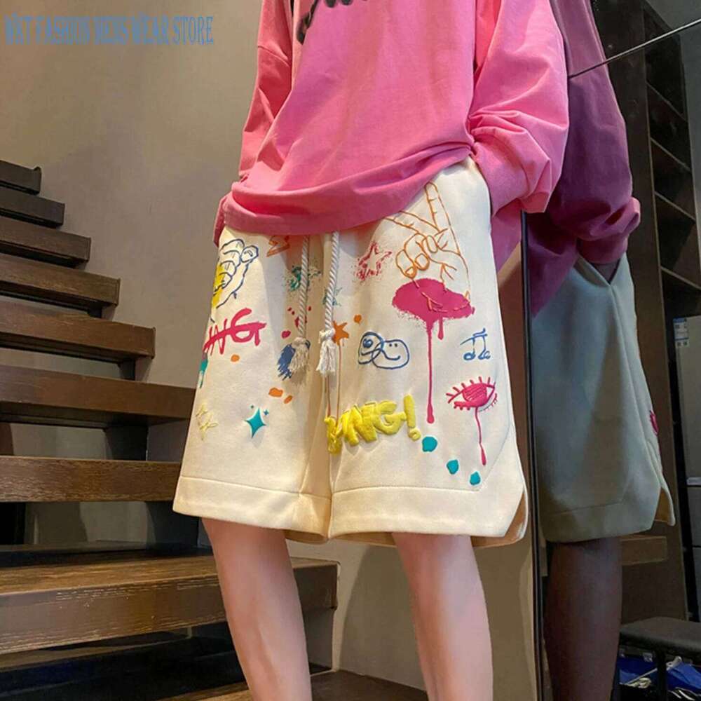 Graffiti Casual Shorts Men's Clothing Summer High Street Loose All-Matching Basketball Pants Knee Length Trousers Cotton XJ260206