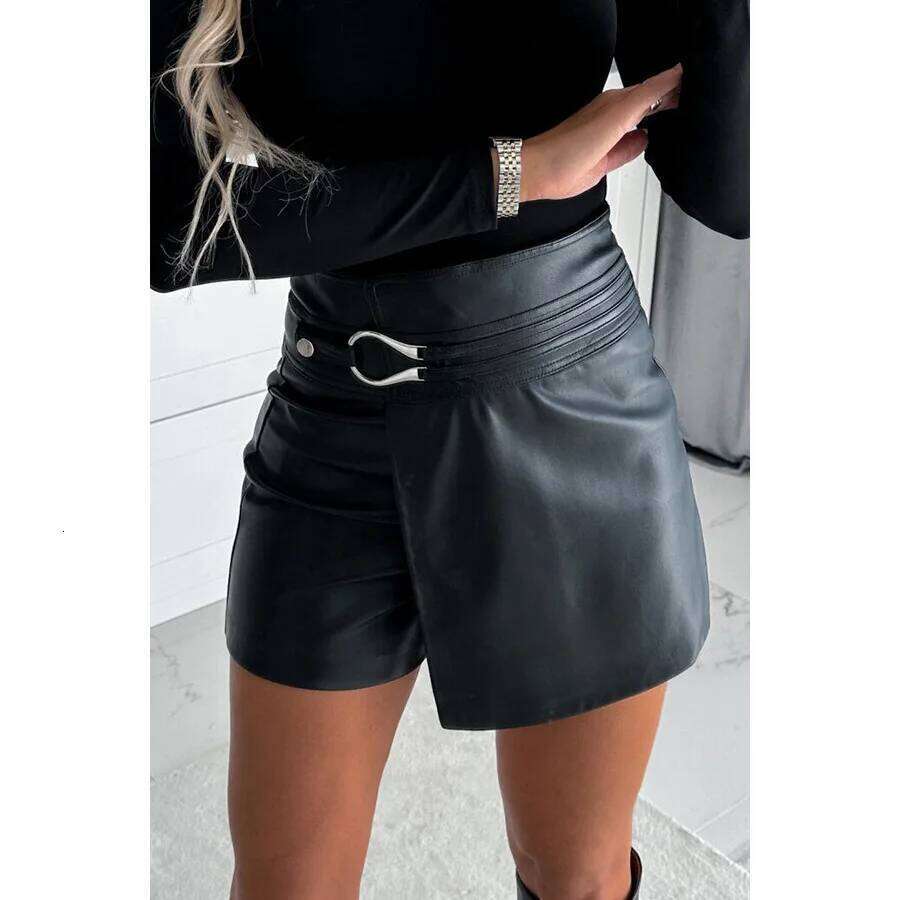 Women's S-XL Size Fashion Casual Solid Versatile Short Leather Pant Spliced Mid Waist Straight Leg Pants Pu Shorts XJ260206