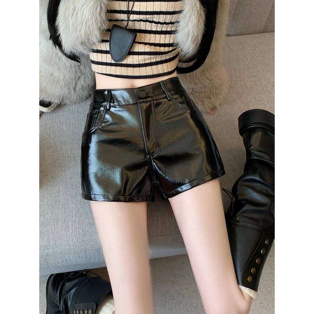 American Retro Sexy Pu Leather Shorts Womens 2024 Autumn Winter Black Hotsweet Bright Short Pants Female XJ260206