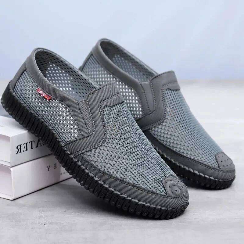 Breathable Mesh Fabric Casual New Men'S Summer Sneakers Cheap Shoes Clearance Free Shipping