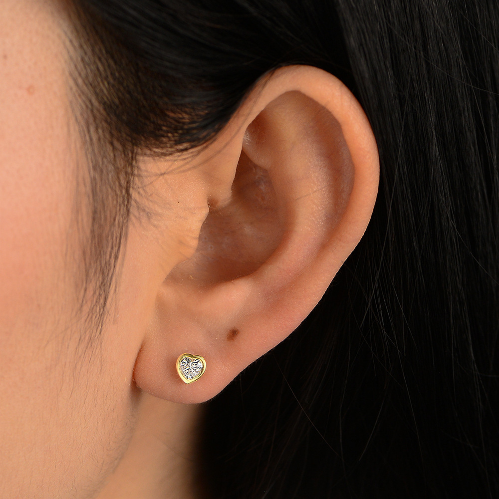 S925 Sterling Silver Zircon Heart Minimalist Style for Women Fresh Sweet Niche Elegant High-end Earrings