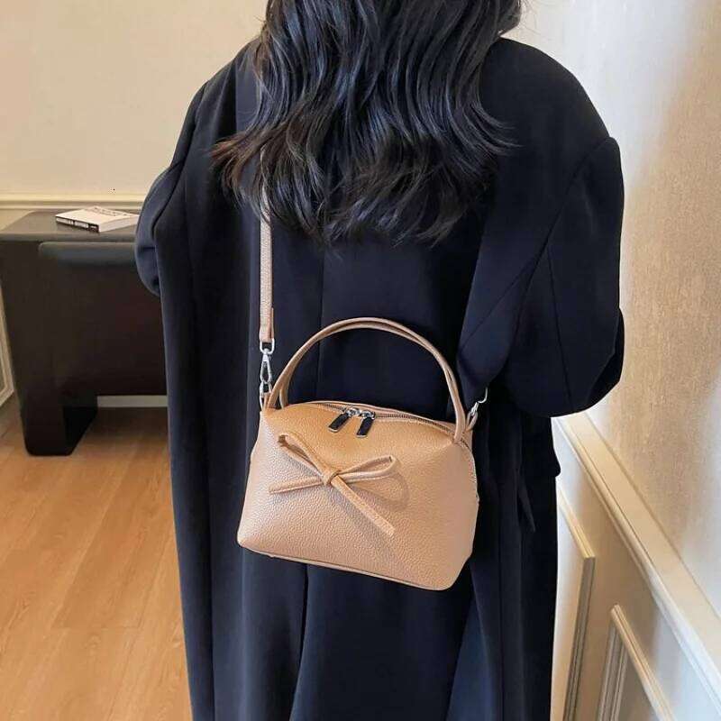 Elegant Leather Women's Tote Bag High-End Luxury Brand Fashionable Famous Paris Designer Commuter Daily Vintage Bag Y260205