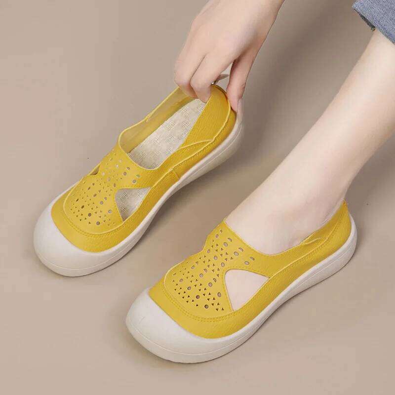 Spring new women's casual and comfortable multifunctional soft soled breathable flat shoes special price shoe bag shipping fee
